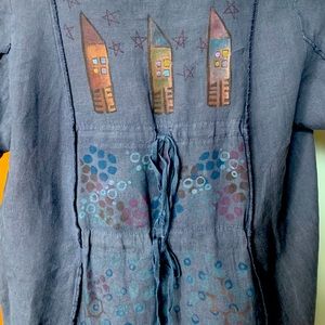 Short sleeve linen embellished cardigan.